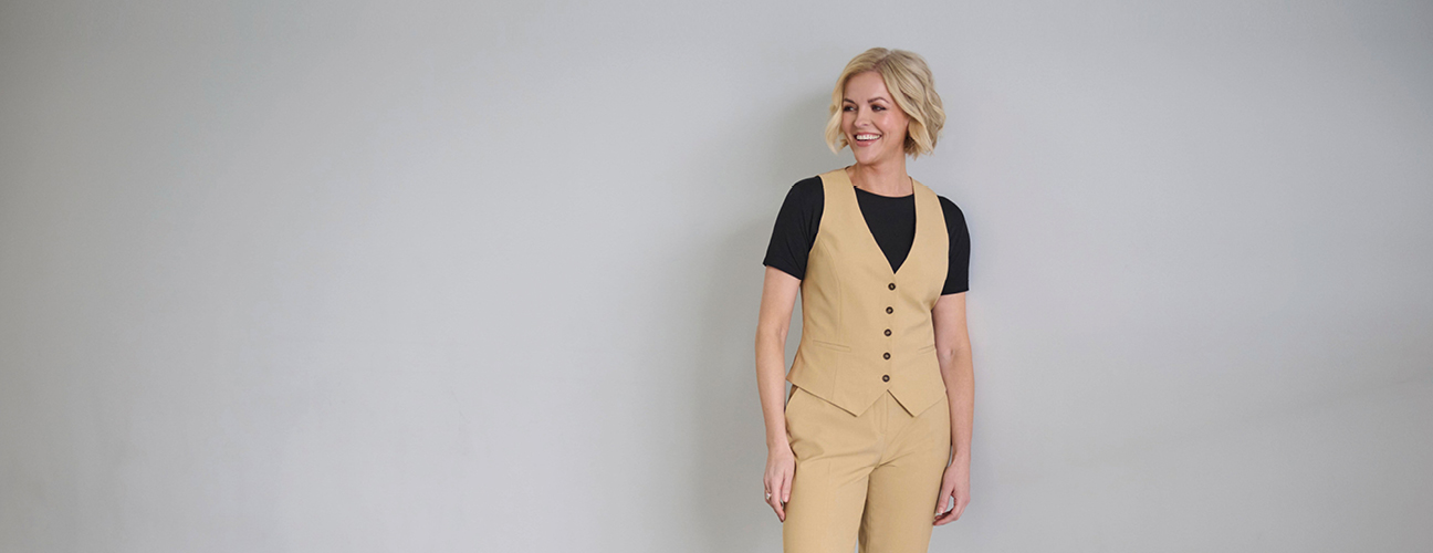Beatrice Vest (D)